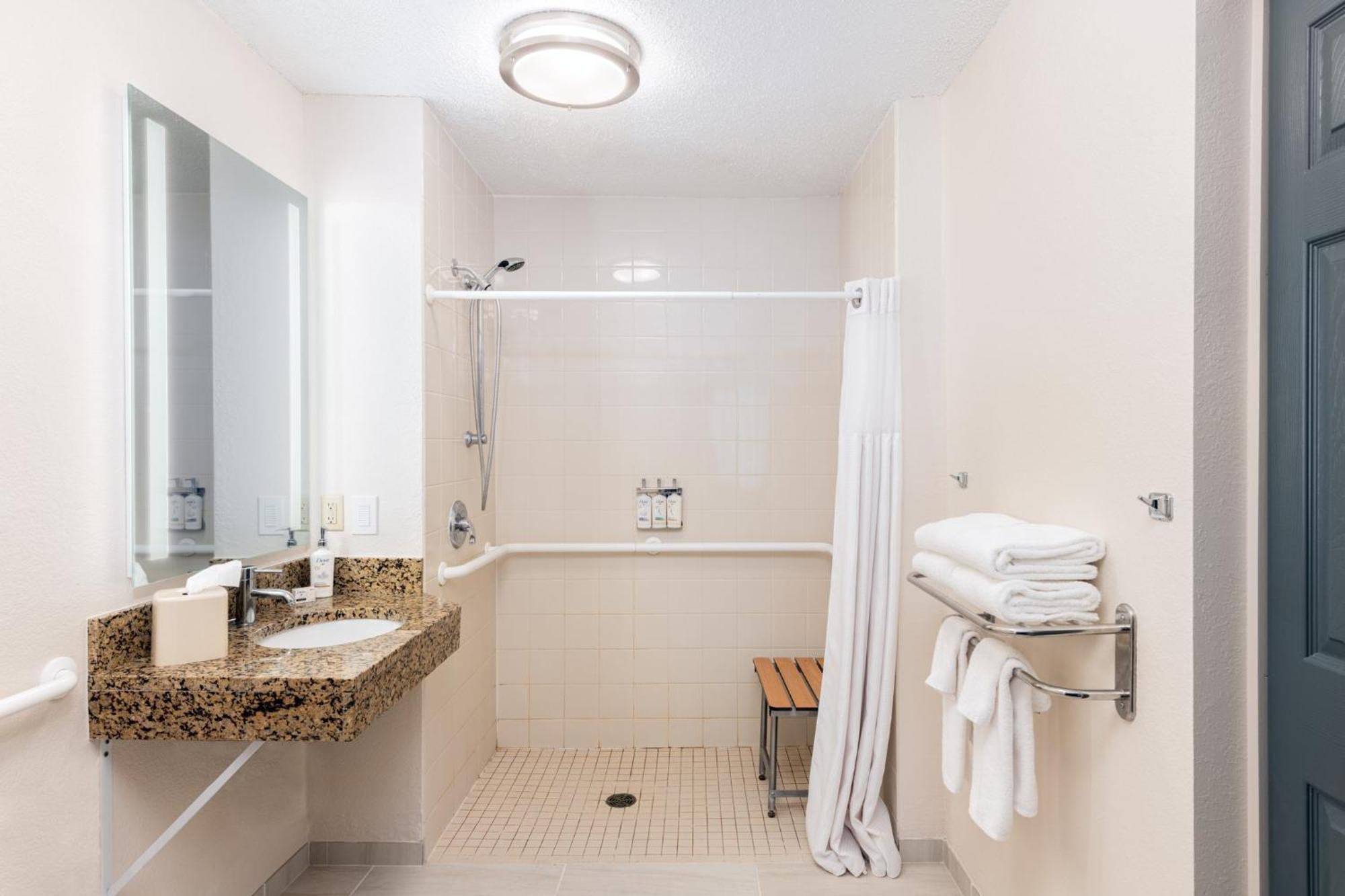 Candlewood Suites Eagan - Mall Of America Area By Ihg Bagian luar foto