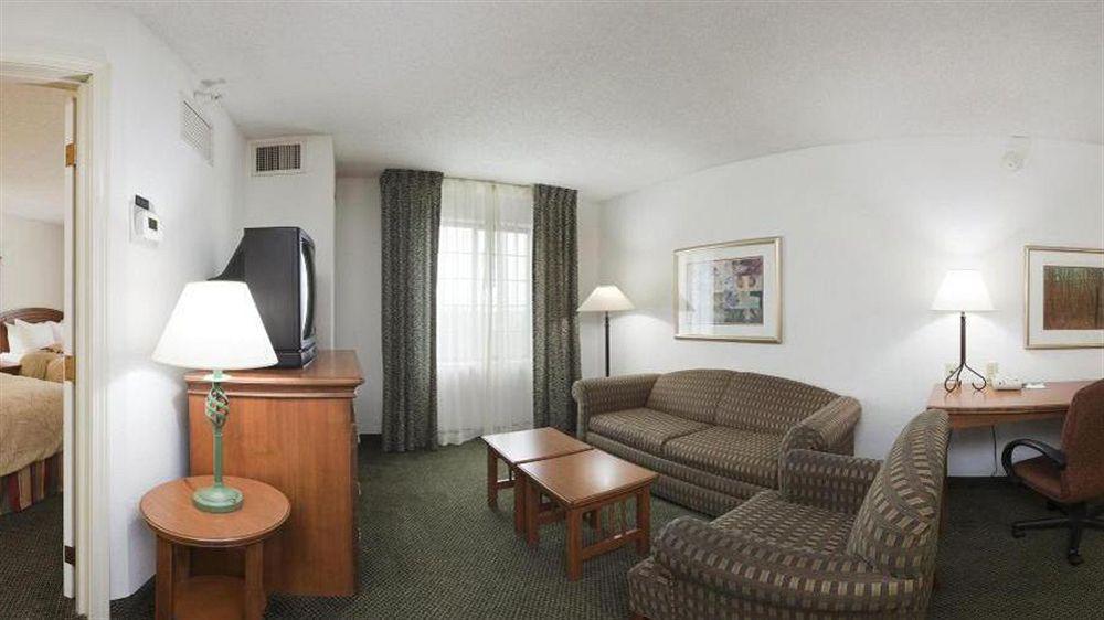Candlewood Suites Eagan - Mall Of America Area By Ihg Bagian luar foto